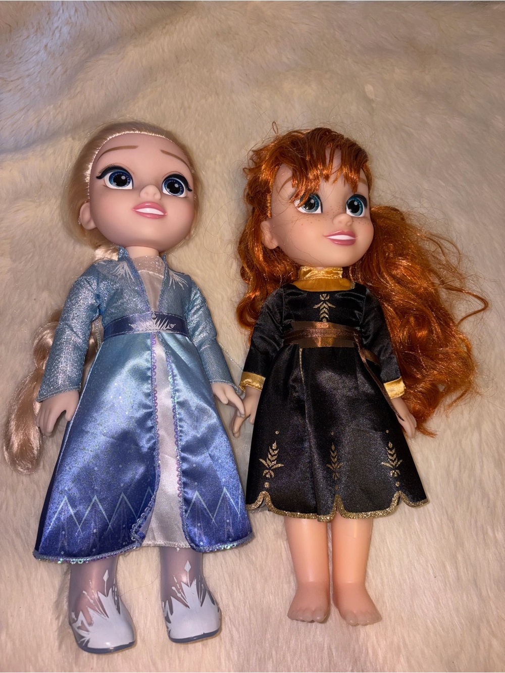 Frozen dolls